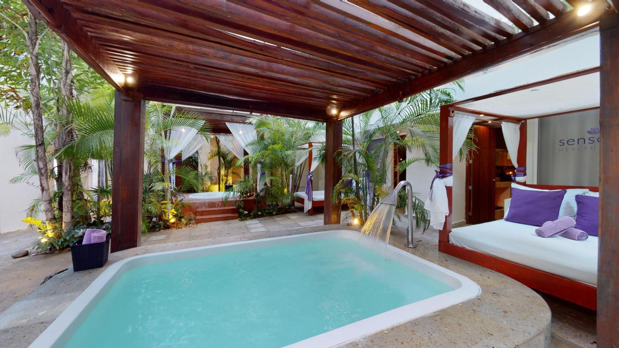 Hotel Oasis Palm Cancún Exterior foto