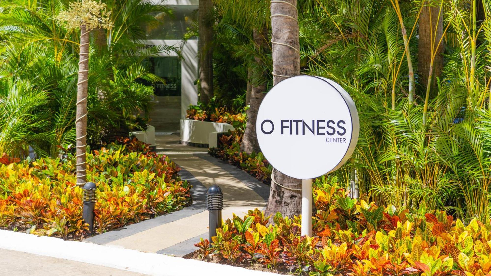 Hotel Oasis Palm Cancún Exterior foto
